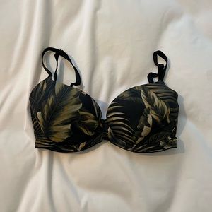 Victoria’s Secret Pink Bra